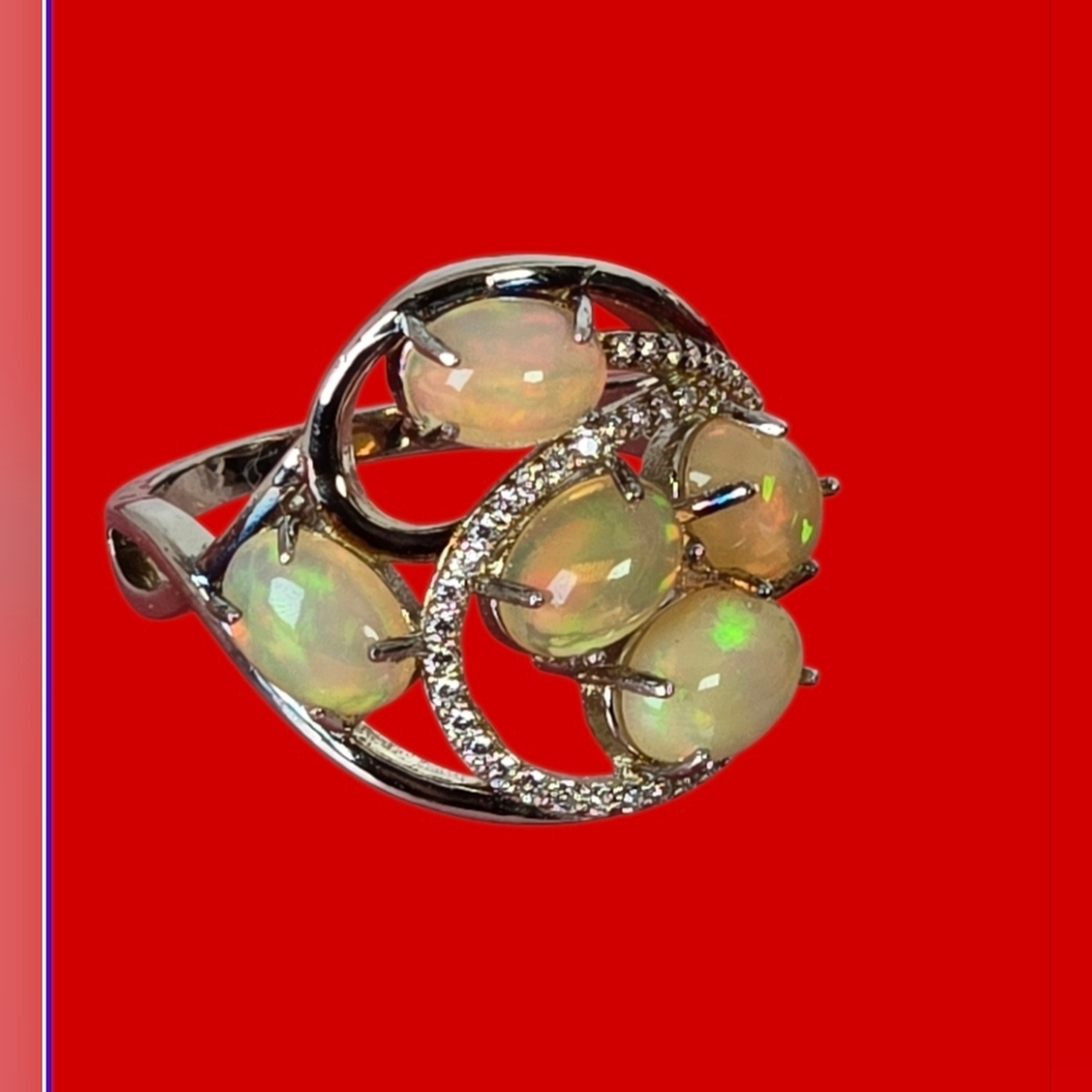 925 Sterling Silver Ring with Natural White Opals & CZ - Picture 5 of 9